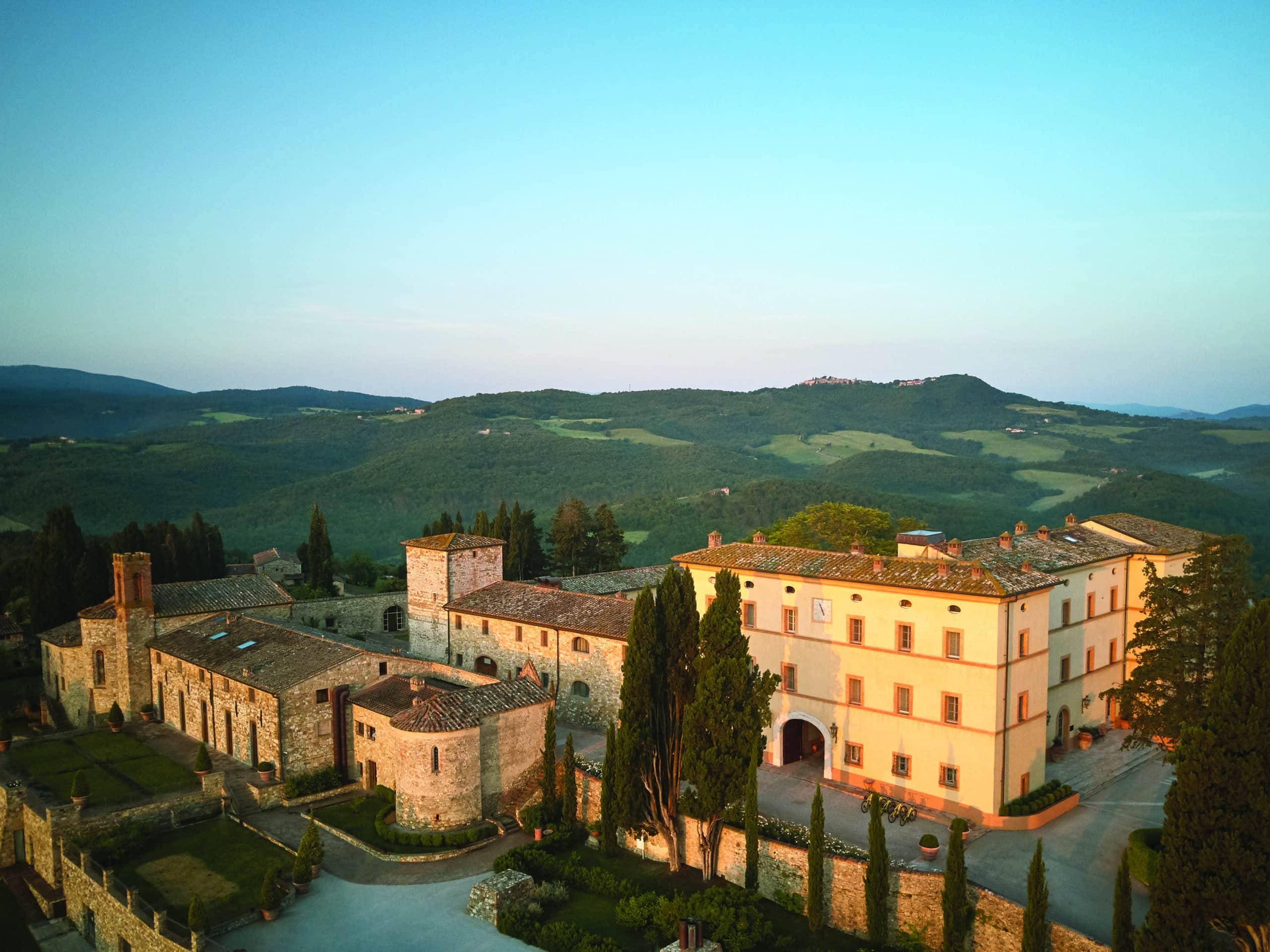 Exclusive wedding venue Tuscany