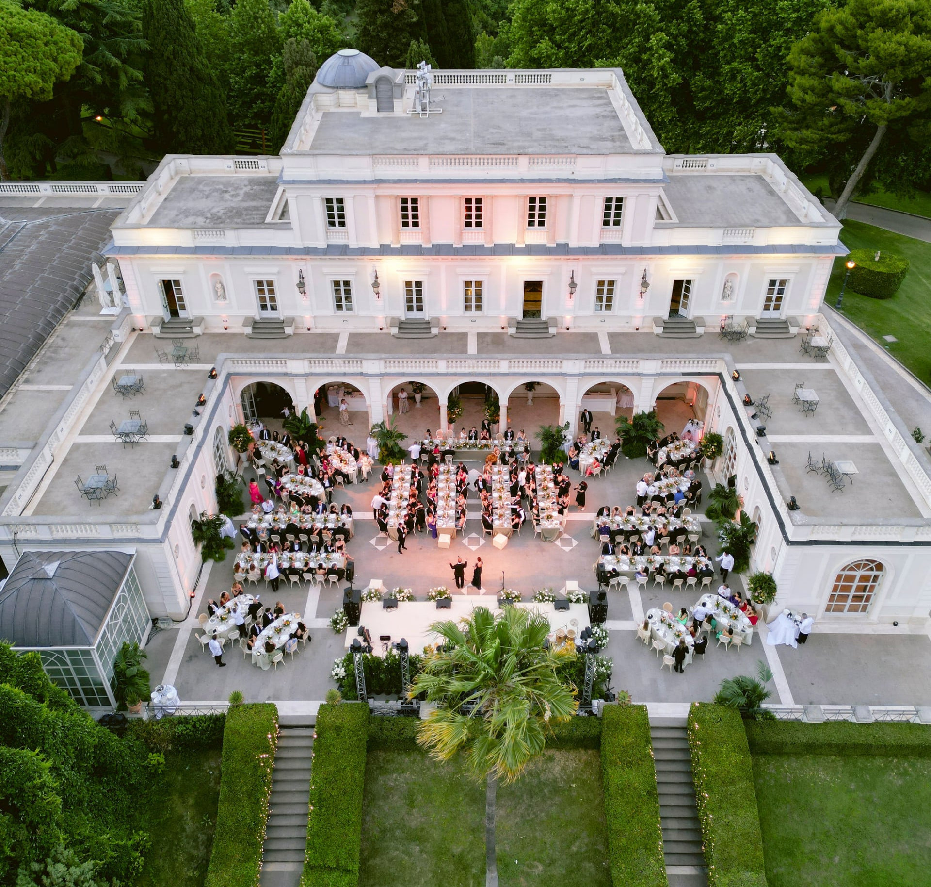 Aerial view of the dinner tables at the wedding villa in Rome