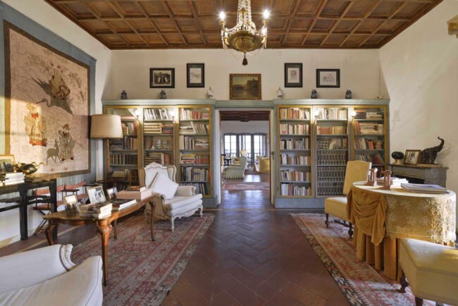 Library at wedding villa with view in Florence