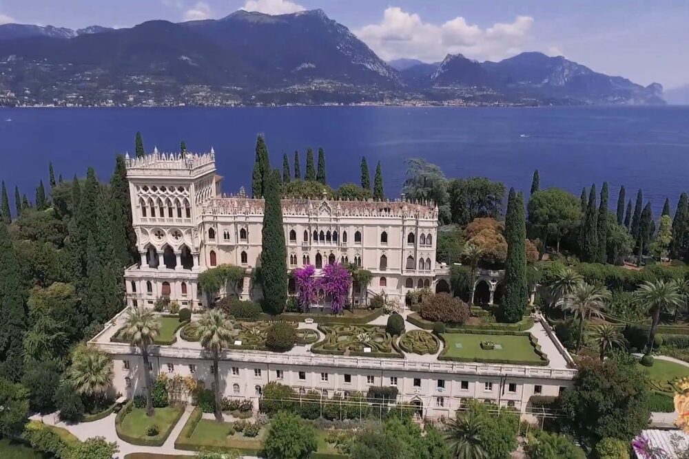 Fabulous wedding villa in Lake Garda