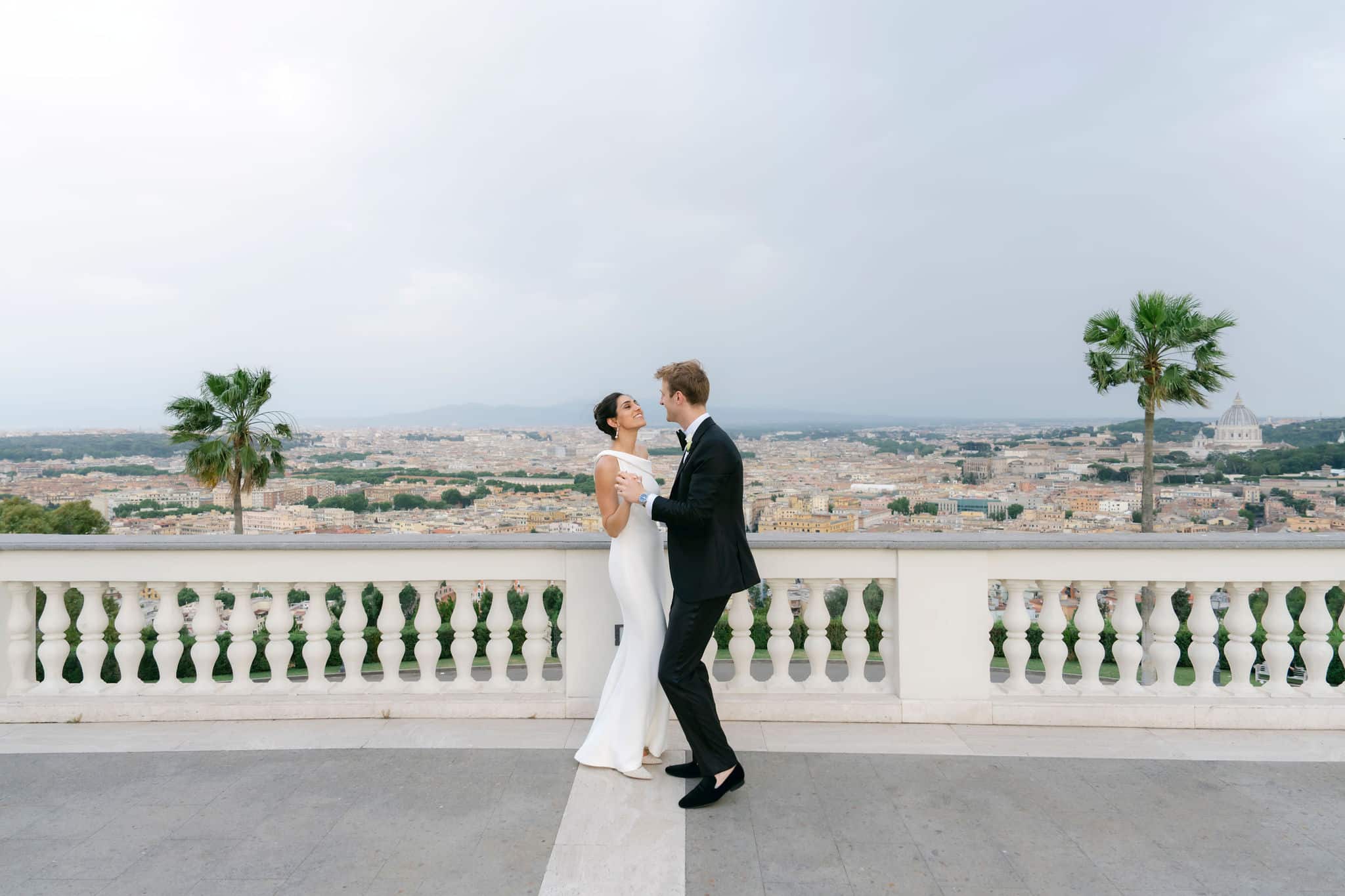 Bride and groom's dance on the terrace at the wedding villa in Rome