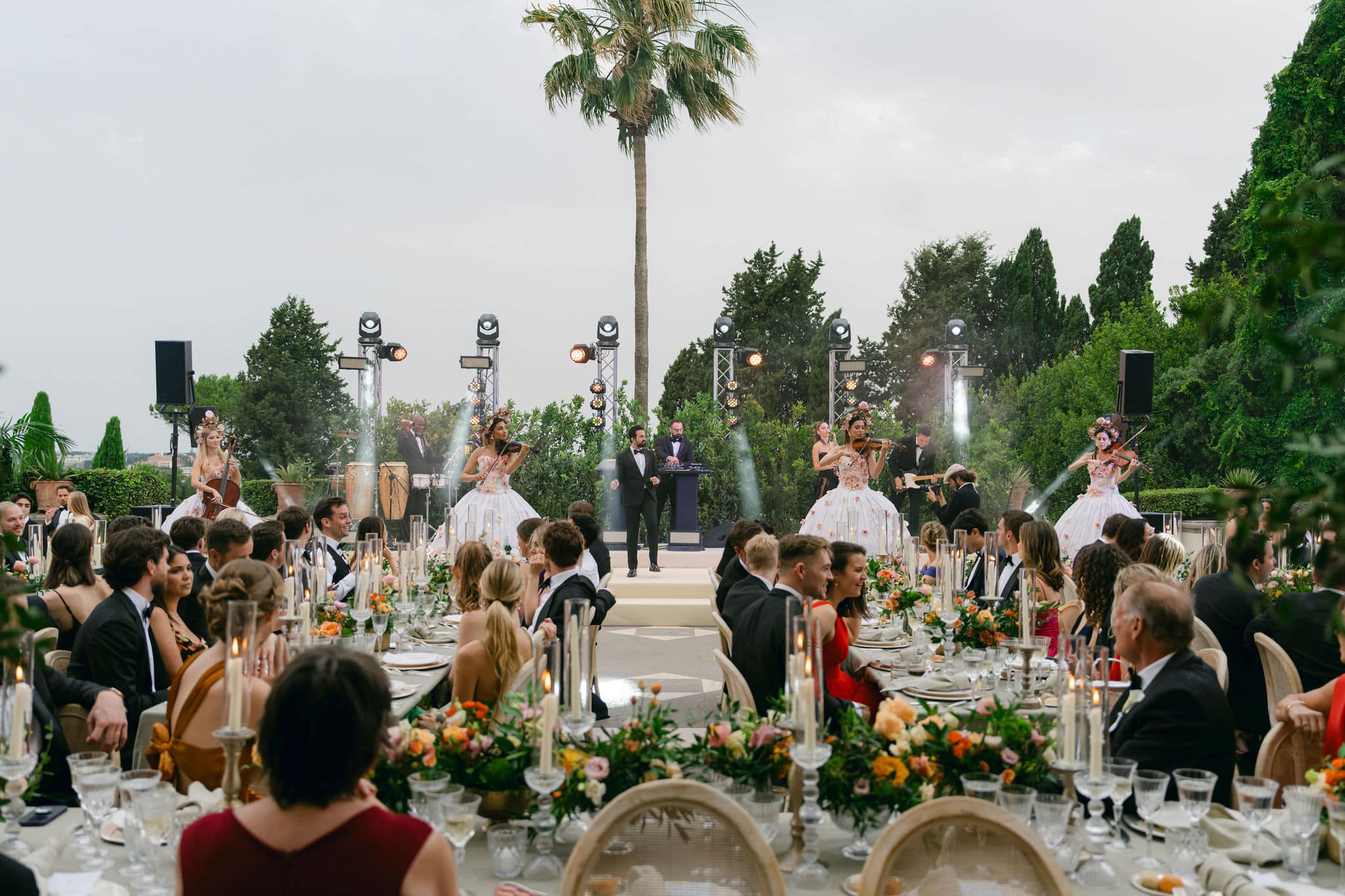 Violinists and band at the wedding villa in Rome